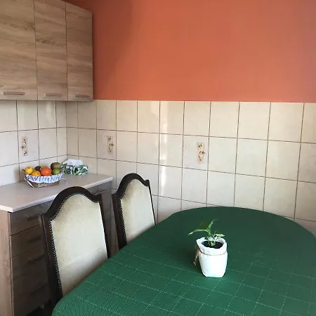 Apartament Rodzinny Apartment *